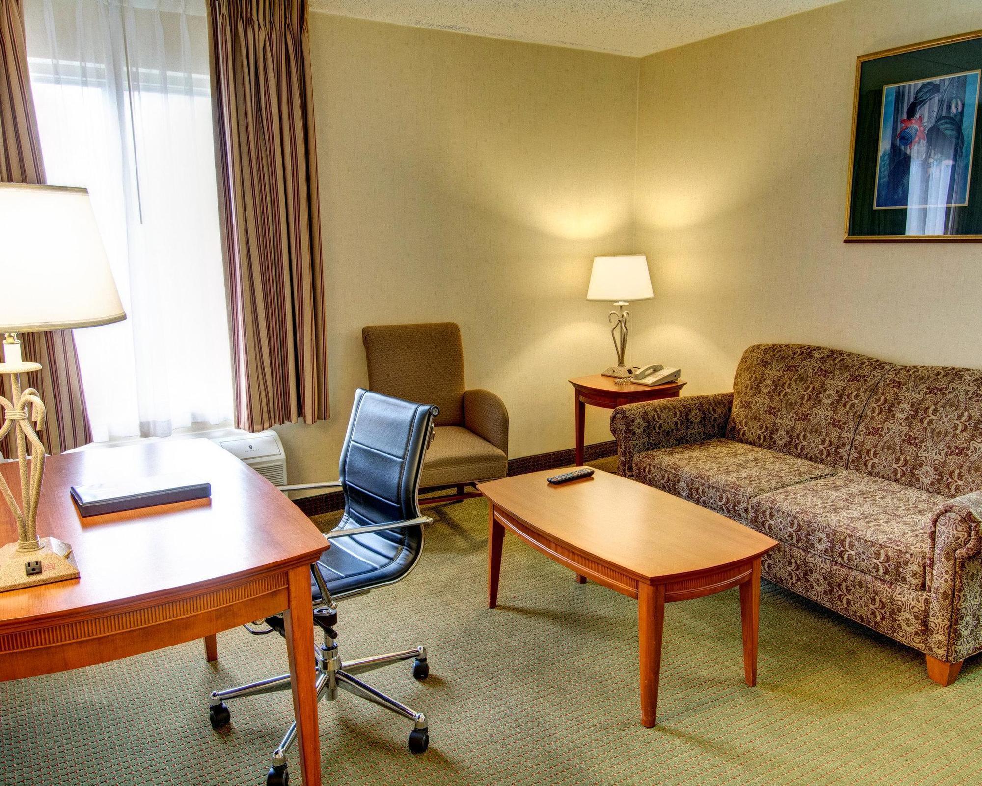 Holiday Inn Express & Suites College Park - University Area By Ihg Exterior foto